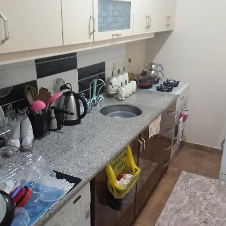Comfortable House Flat - Be My Guest