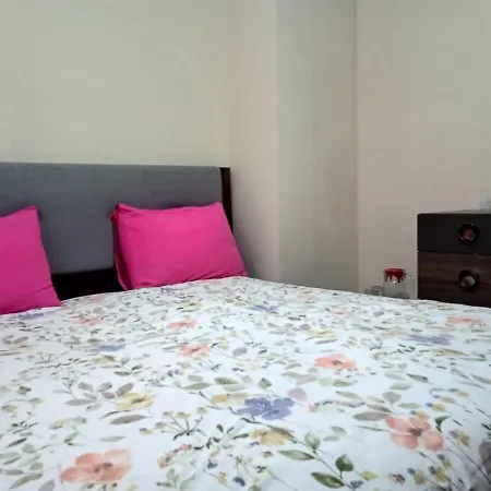 Comfortable House Flat - Be My Guest Daire