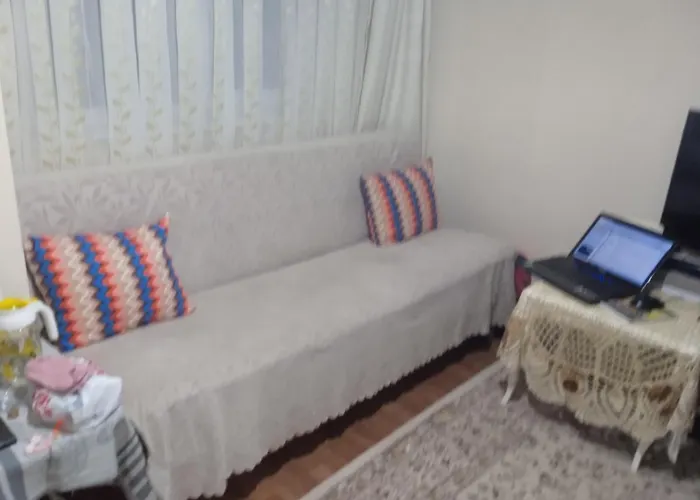 Daire Comfortable House Flat - Be My Guest *